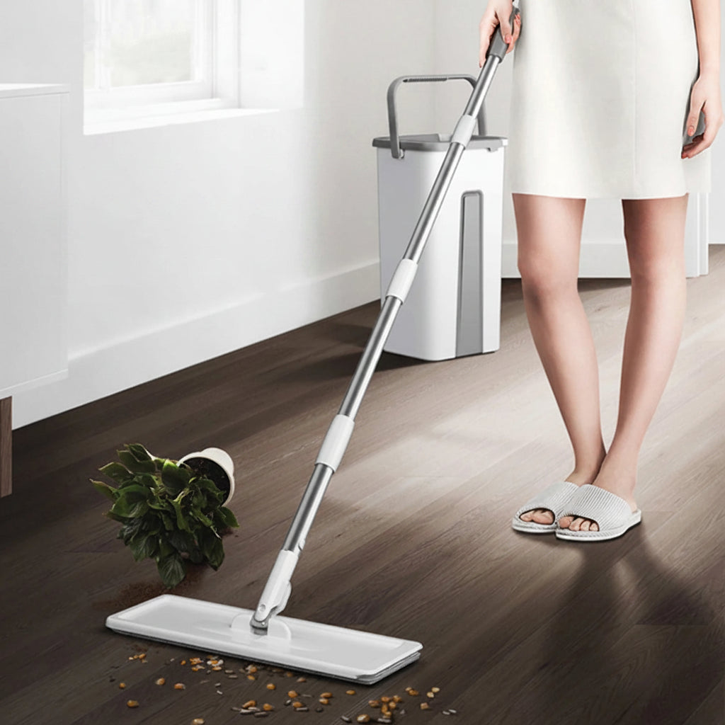 Microfiber Mop with Bucket and Washable Refill Pads