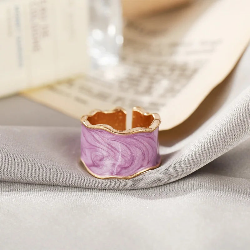 Retro Gold Color Irregular Open Ring with Oil Drip Detail