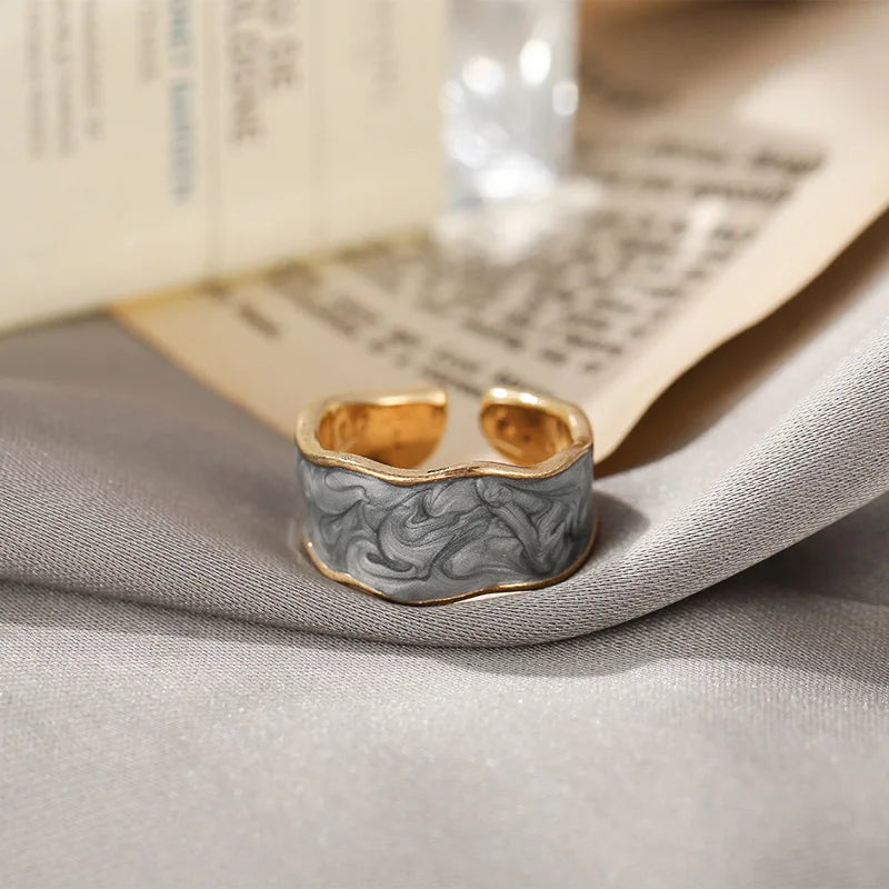 Retro Gold Color Irregular Open Ring with Oil Drip Detail