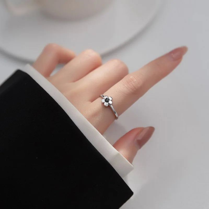 Adjustable Zircon Flower Opening Ring for Women