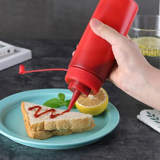 Large Squeeze Condiment Bottle with Nozzle for Sauces