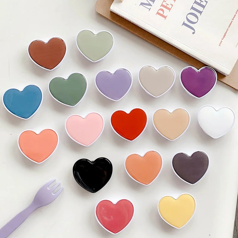 Heart-Shaped Universal Phone Grip Socket Stand