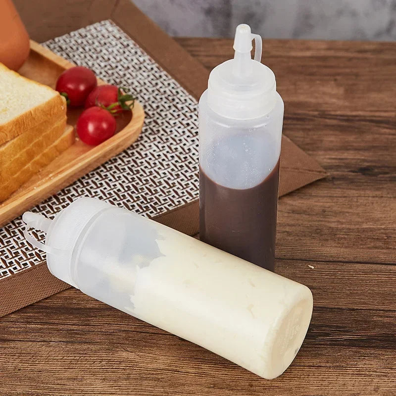 Large Squeeze Condiment Bottle with Nozzle for Sauces