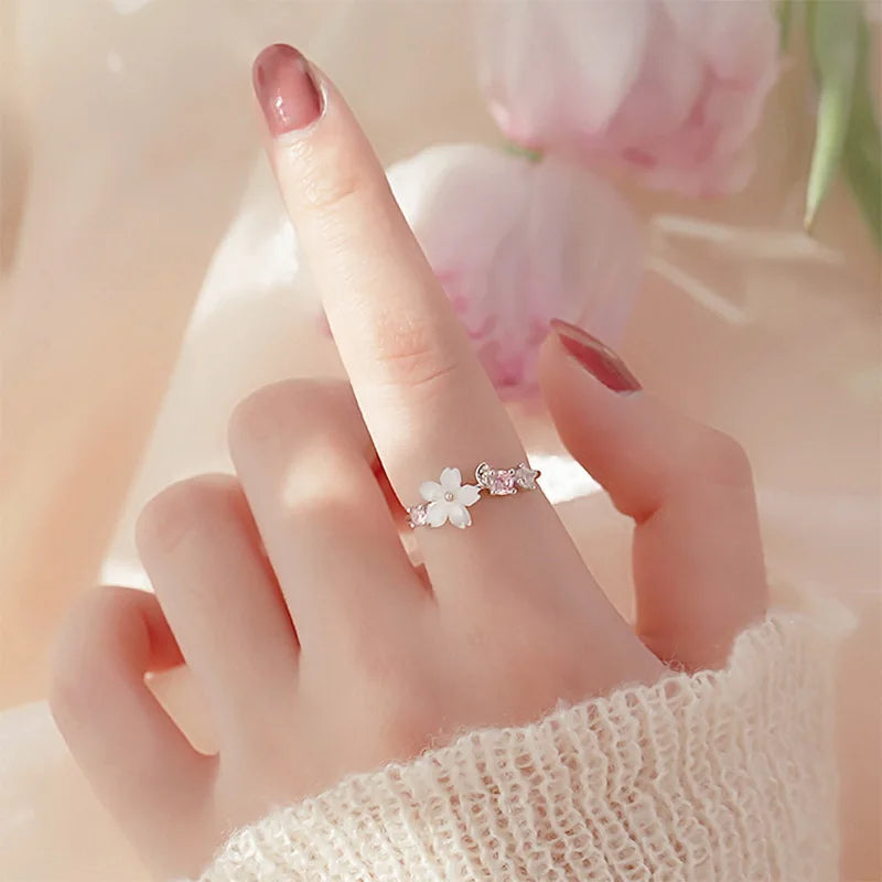 Adjustable Zircon Flower Opening Ring for Women