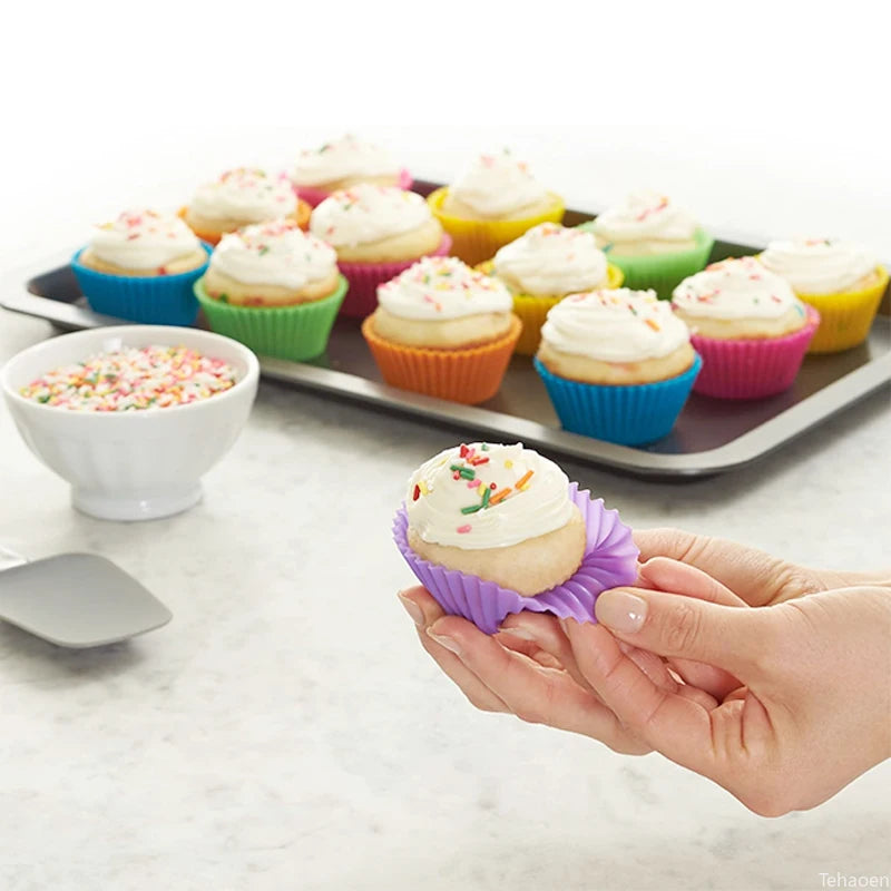 12-Piece Reusable Silicone Cupcake and Muffin Mold Set